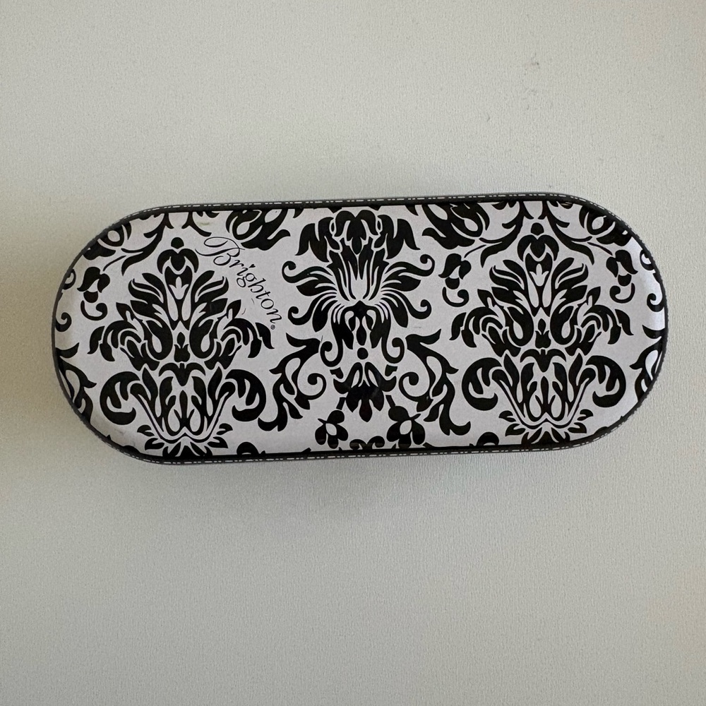 Brighton Black and White Damask Eyewear Case NWOT